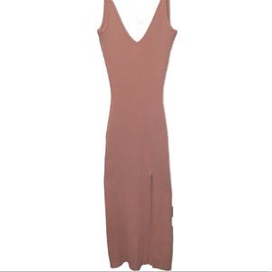 Split leg maxi neutral dress🔥